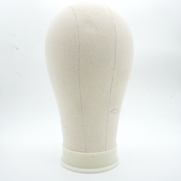 Tête de mannequin pour pose et coiffage de perruque