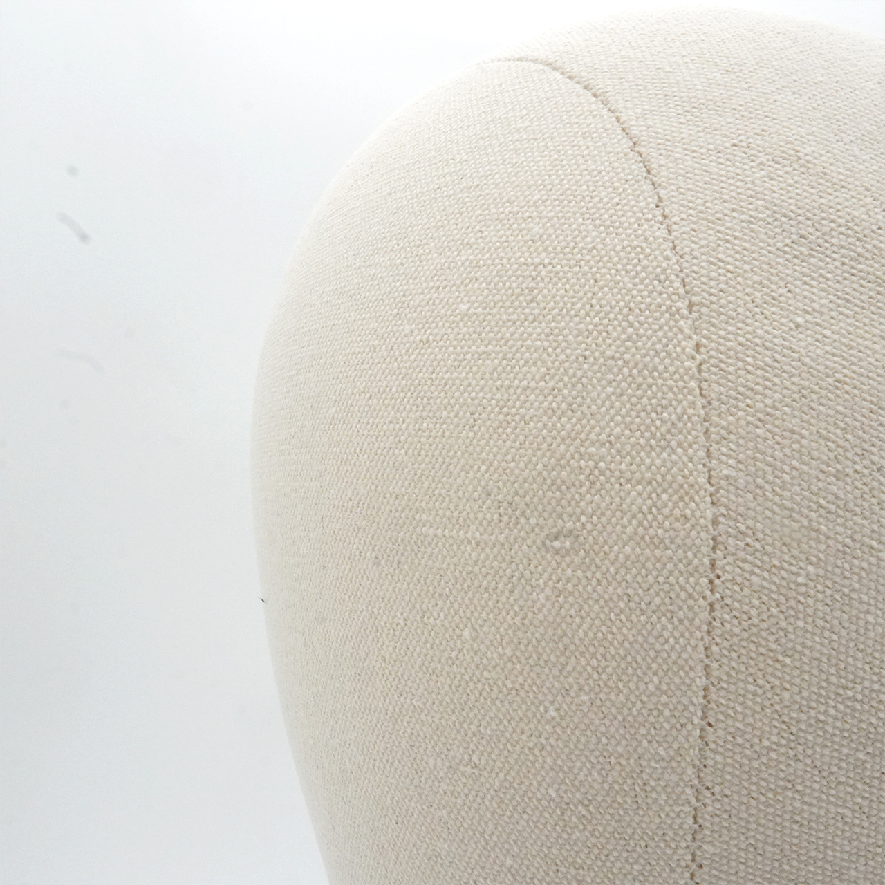 Support tête à perruque pour coiffer et styliser une perruque cosplay
