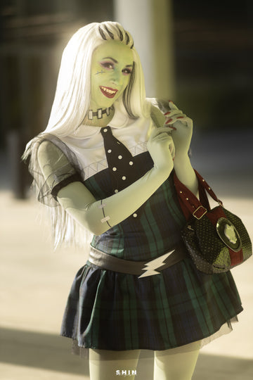 cosplayeuse beryllium en frankie stein de monster high