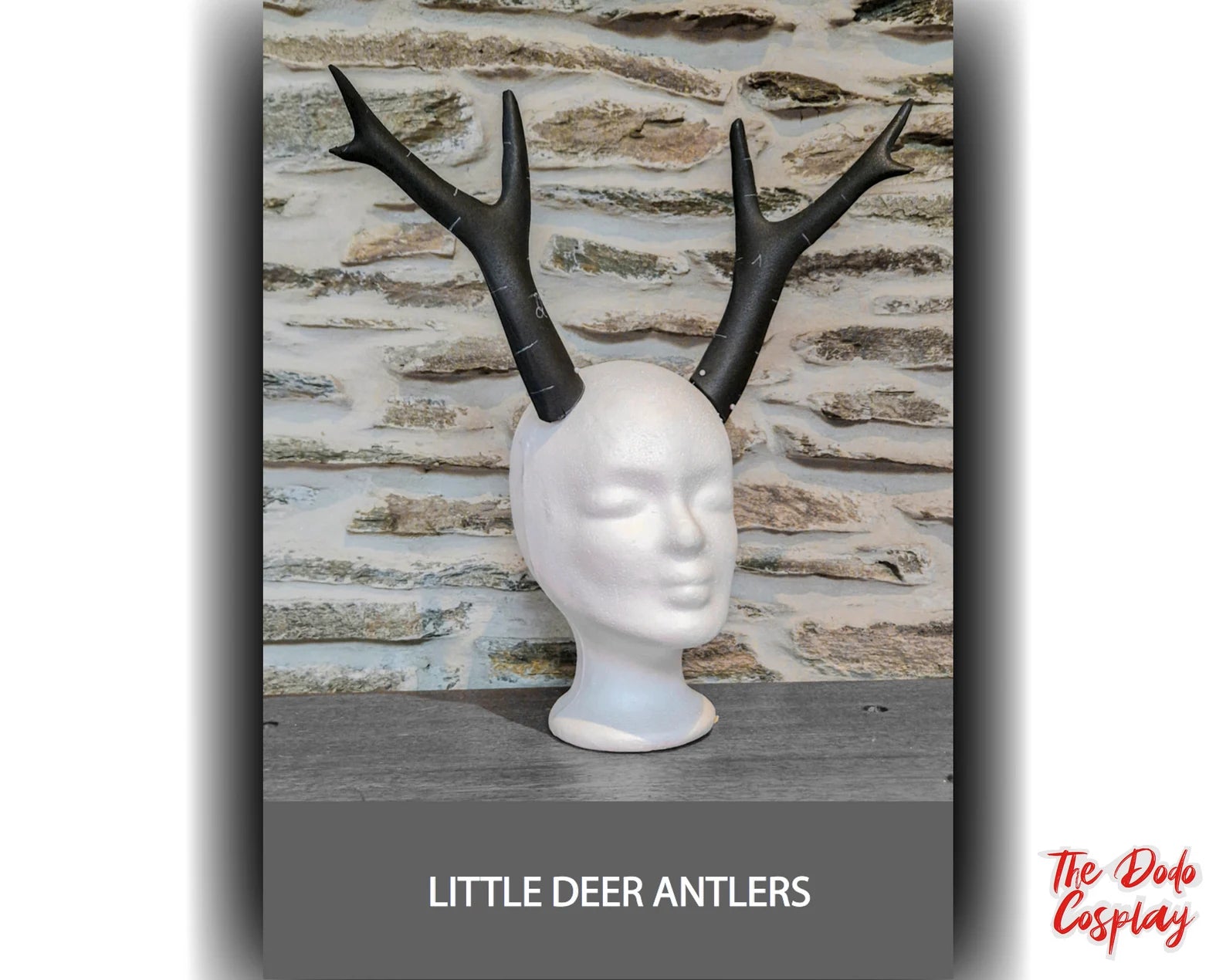 Vue en trois quarts du patron petits bois de cerf imprimé, parfait pour créateurs et makers